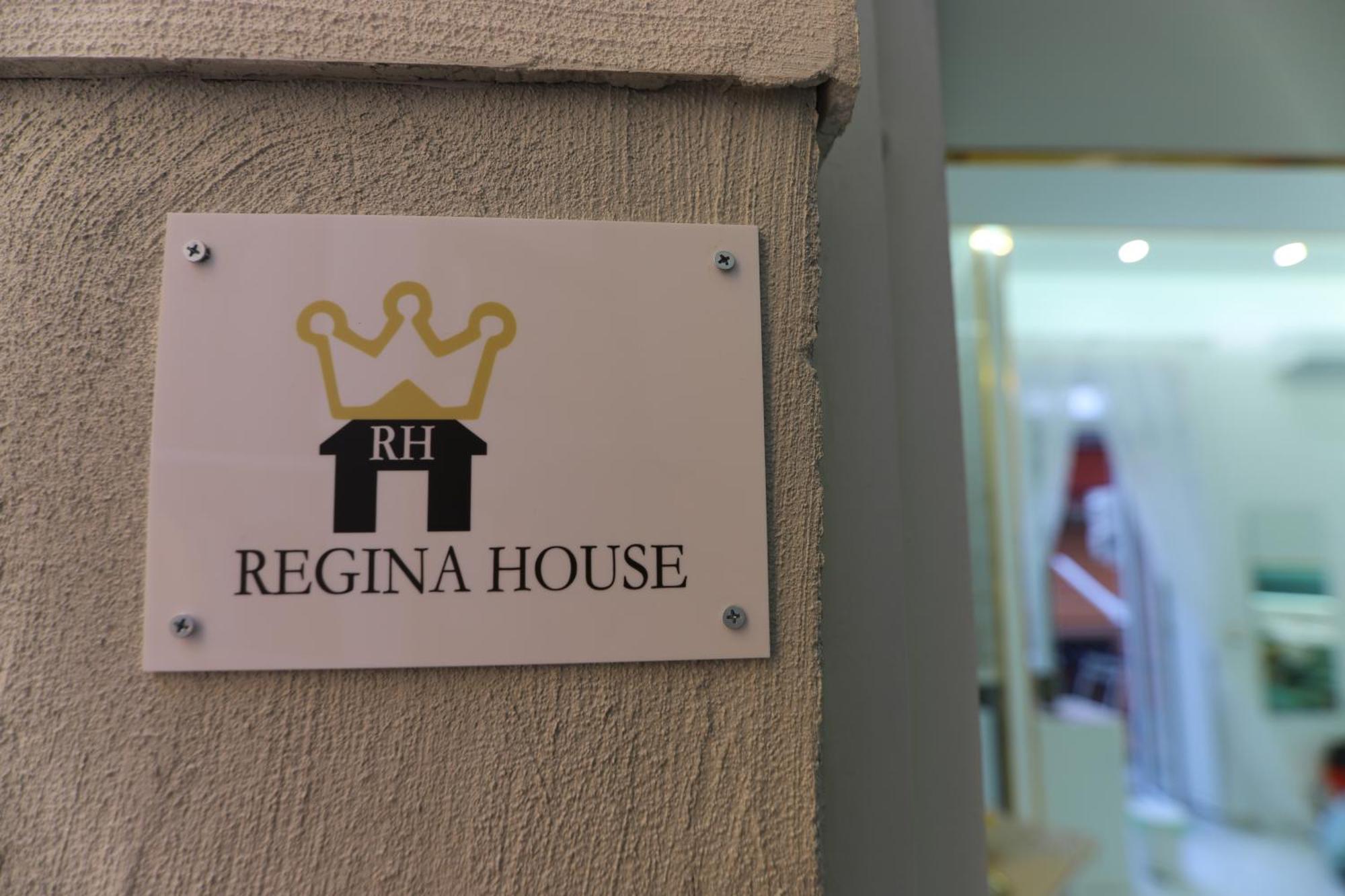 Апартаменти Regina House Неаполь Екстер'єр фото